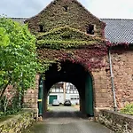 Hostel Burg Hausen Heimbach