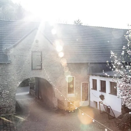 Burg Hausen 호스텔