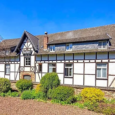 Burg Hausen 호스텔 *