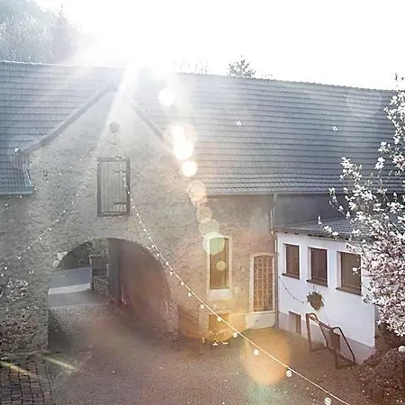 Burg Hausen 호스텔